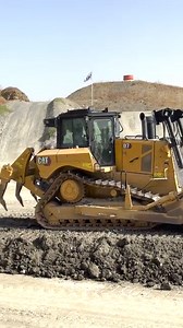 34K views · 825 reactions | Take a look at the future. Cat Command...