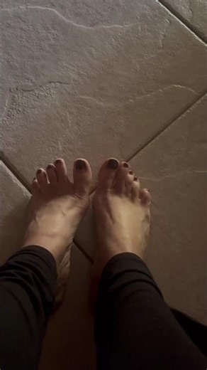 #selflove #foot #barefeetlife #feet #selfcare #reels #relax #shorts #shortvideo #love #feetmatter