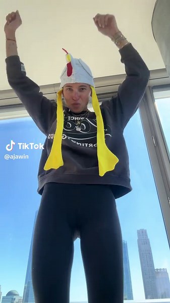 lil dance break after a productive morning #dance #dancer #chicken #fyp #foryou