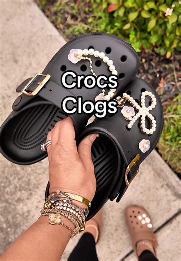 Crocs upgraded their classic crocs by adding the cutie little metallic buckle! So chic! 💖 #crocs #crocsclogs #newcrocs #crocs #tiktokshopcreatorpicks @Crocs