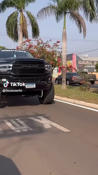 Dodge Ram 2500 Laramie: A 4x4 Off-Road Experience