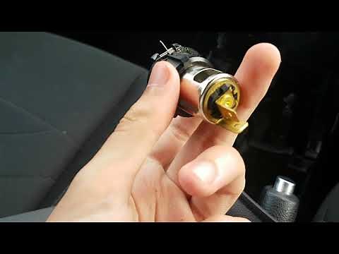 HOW TO REPLACE CAR CIGARETTE LIGHTER (12V) QUICK AND EASY IN ANY CAR 2018