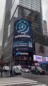 🚀🌕 #SAFEMOON has landed in Times Square! Thanks to the community who raised the funds to make this possible, we are overwhelmed with the billboard action across the globe... the message is strong. #SAFEMOONARMY | SafeMoon