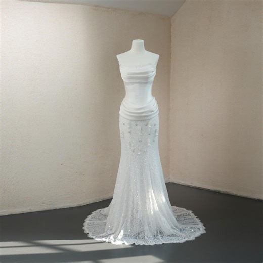 Scoop Neckline Strapless Wedding Dress Basque Waist Mermaid Chapel Train Pleats Lace Silk Mikado Pearls Fit Flare Bridal Gown - Etsy