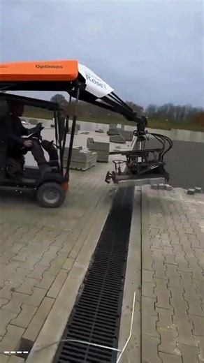 Mechanical Brick-Laying