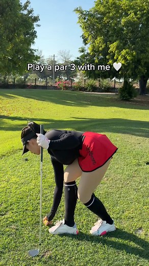 Play a par 3 with me 🤍 IG: ruthplaysgolf | Ruth Golfs