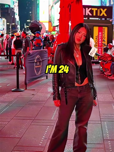 ya Allah tidak tega melihat beliau kehilangan rumahnya, amankanlah Lumajangku.. semoga segera selesai erupsi semeru.. #praylumajang #semeru #erupsisemeruhariini