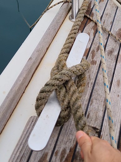 How to Tie a Cleat Knot: Step-by-Step Tutorial