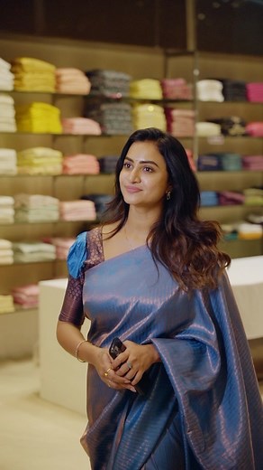 Janani Ashok Kumar on Instagram: "Elevate your festive look with Kalaniketan’s sarees and lehengas that break the mold and light up the night. Why blend in when you can dazzle? #Kalaniketan #FestiveGlowUp #DareToDazzle #DeepavaliUnveiled #kalanikethan"