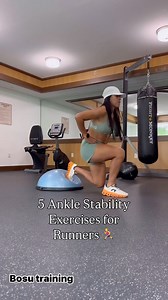 Okay Runners 🏃🏽 Listen up 🗣️Strong ankles = strong runner! 🏃‍♀️ Ankle stability is key to running like a pro and avoiding those dreaded injuries. 💥 And let’s be real—if you’re a runner or want to become a runner and NOT training on a BOSU ball, what are you even doing? 😱 Here’s why the BOSU ball should be your new best friend: ✔️ Prevents Injuries: Say goodbye to sprained ankles and hello to smooth strides. ✔️ Improves Proprioception: So you don’t faceplant the next time you hit uneven ter
