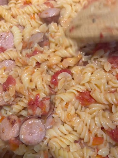 Try this one pot dish! | Russ Lee