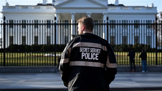 Indiana man shot by Secret Service near White House had hidden gun and rifle in car
