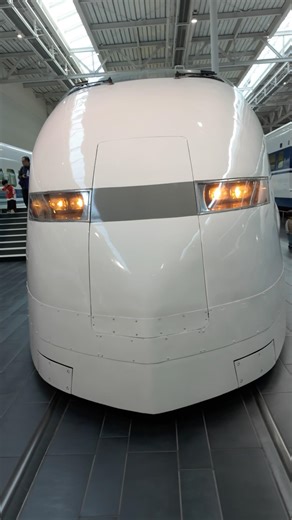 Walking inside the Series 300 #Shinkansen (Class 322) at ‪@SCMaglevRailway‬ museum #shorts