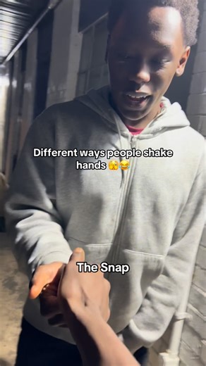 THE JUNGLE MANE 📺 on Instagram: "Different ways people shake hands 😂"