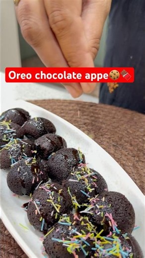 Market Ki Brownie Kadwi Nikli 😅🍫 | Ghar Par Banai Super Soft Oreo Appe Brownie #oreo #chocolate