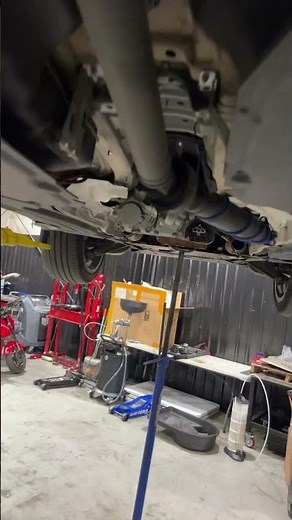 X5 getting a transfer case replacement. The original one has internal damage! #bmw #broke #fixed