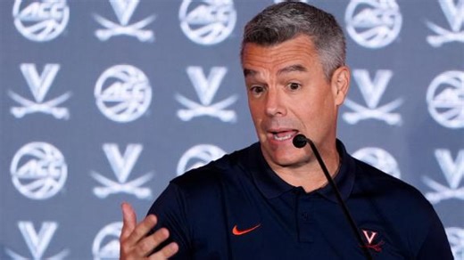 Why did Tony Bennett decide to retire now?