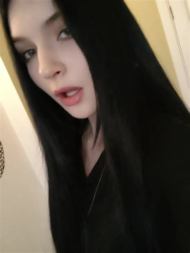 kaori minori | 実り (@chaconneee)’s videos with odoriko - Vaundy