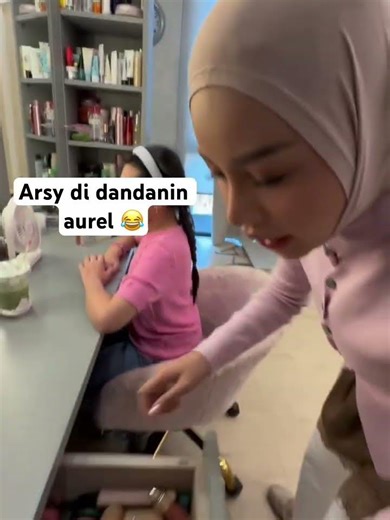 Yesterday I was dressed up by Ameena 😂 #attahalilintar #aurelhermansyah #azura #krisdayanti #ameena