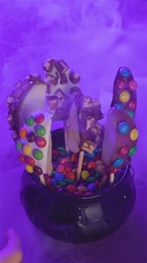 1.8K reactions · 152 shares | Double, double, toil and trouble! This haunted Mars Wrigley candy apple bar will bewitch all who dare to taste it. #ad Shop the recipe: https://bit.ly/3Kj7pu6 | Tastemade | Facebook