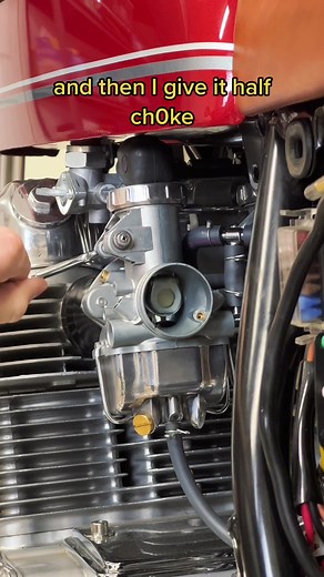 Understanding Motorcycle Carburetors: Choke Mechanism Explained