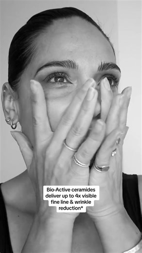 4 comments | Avoid a cold weather complexion SOS with Theinkeylist’s NEW must-have moisturiser ❄️ Packed with ceramides to repair and plump the look of skin, *and* add a heavy dose of hydration  DISCOVER NOW: https://bit.ly/3RIw7nP | Cult Beauty | Facebook