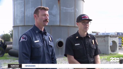 Frozen Turkey + Hot Oil = FIRE DISASTER! Bakersfield Demo Shows Why