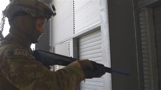 108K views · 4.5K reactions | 3 CER getting some reps and sets in, tackling urban terrain and honing close quarters combat skills  | 3rd Brigade - Australian Army | Facebook