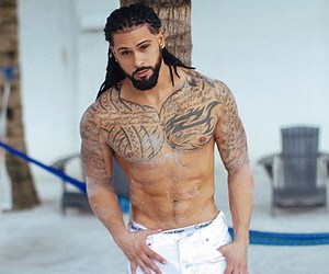 Panty Melter Alert: Meet The Dread Head Baller-Bae Destroying Drawls All Across The Internet!
