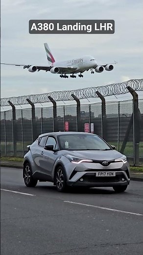 Emirates A380 Landing London Heathrow 5/12 /25