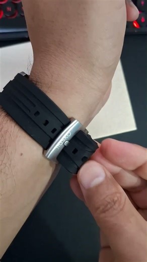 Titanium Dive Watch That Feels Weightless (300m Test)