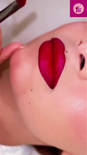How to apply red lipstick like pro #shorts #makeup #eyemakeup #trending