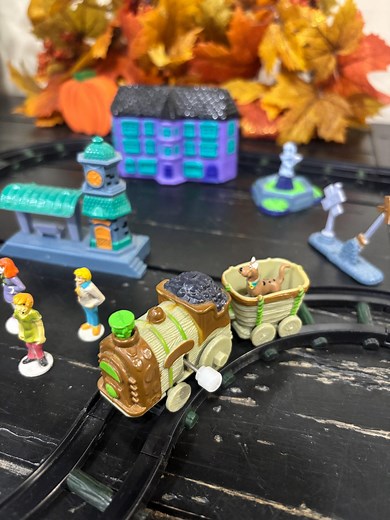 Scooby Doo & Friends Train Set Vintage Boley 1990s Pretend Play Toys - Wind up Trains, Trailers, Tracks, Buildings, Accessories and Figures - Etsy