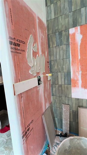 🚧 Bathroom Remodel — Work in Progress 🚧 Big changes happening here! This bathroom is currently under construction, and we’re excited to see it come together step by step. From demo to layout changes and upcoming finishes, this space is well on its way to a full transformation. #construction #tile #bathroommakeover #remodel #tucson