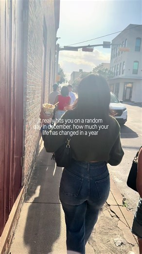 ✨ We’ve officially reached the end of 2025, and if this year taught us anything, it’s that your health deserves to be a priority. Life gets busy. Schedules get packed. We put ourselves last without even realizing it. But the truth is… when you take care of you, everything else starts to fall into place. LeanDose isn’t just about weight loss — it’s about feeling confident again, having energy again, showing up for yourself again, and finally choosing the version of you that feels strong, healthy,