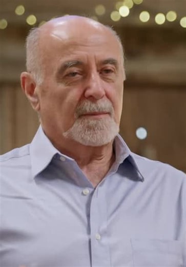 The Repair Shop S08:E04 - Fishing Hut Painting, Flying Helmet, Oud