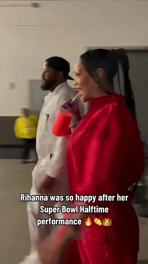 Ate and left no crumbs 👑 #SuperBowlHalftime #SuperBowl #SuperBowlLVII #rihanna #rihannanavy #rihannasuperbowl2023 #chiefs #eagles #halftimeshow #riri