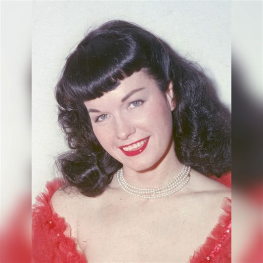 "🌹She set the camera. Hit the timer. Ran into frame. Smiled.🌹 No crew. No photographer. Just Bettie Page—taking full control of her final shoot.🌹🌹🌹 The photos were never published. See more👉👉" | Christie Dutton