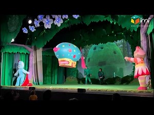 Pinky Ponk fly high new In The Night Garden Live Show London with UpsyDaisy Igglepiggle's busy day