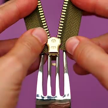 69K views · 553 reactions | How to fix a zipper easily | 3-Minute Hacks | Facebook