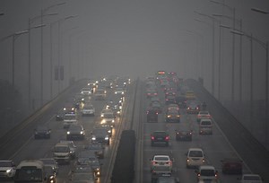 Fossil fuel pollution causes one in five premature deaths globally -study