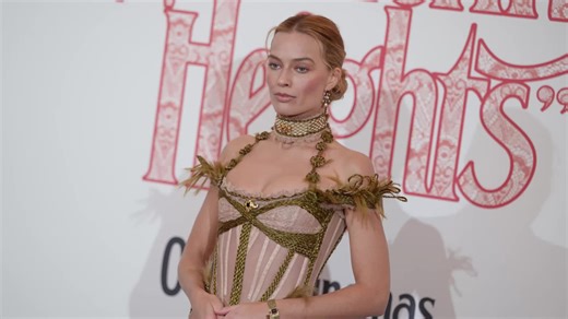 Margot Robbie recalls actor once giving her book 'telling' her to 'eat less'