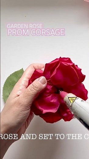 STEP BY STEP WRIST CORSAGE TUTORIAL | PROM WEDDING