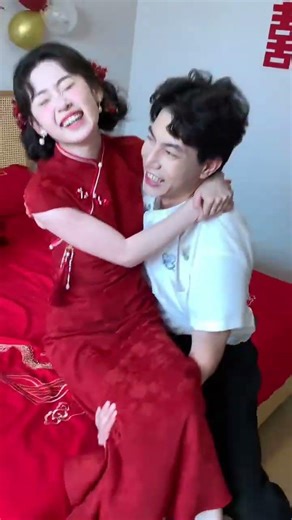 Funny Wedding Moment 😂 Bride Carry Challenge Gone Wrong ❤️ #wedding #love #shorts