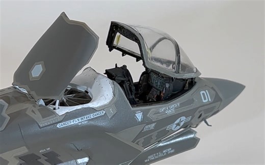 【完全制作】Kitty Hawk 洛克希德Lockheed 闪电F-35B Lightning II 1/48