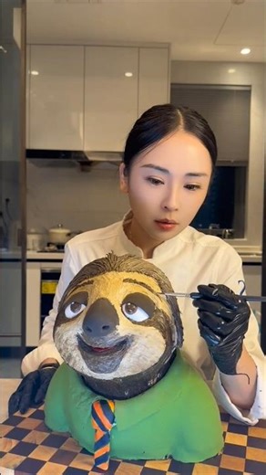 Zootopia 2: The Flash Sloth making delicoius Cake #shorts