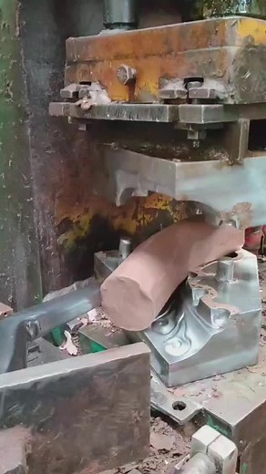 Metalworking Process: Shaping Steel with Precision