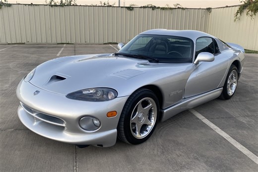 No Reserve: 1998 Dodge Viper GTS