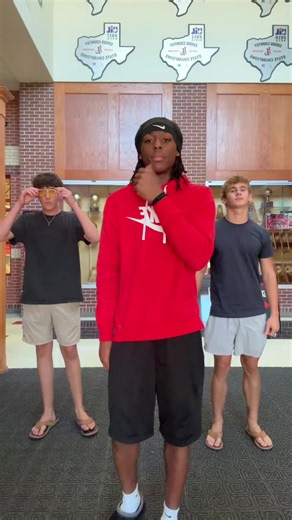3 Person Dance Viral Routine: Easy 3-Person Dance Steps