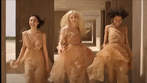 Christian Dior: Dior Forever - The Iconic Clean Foundation • Ads of the World™ | Part of The Clio Network